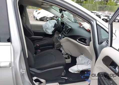 2024 Chrysler Voyager Lx z USA, uszkodzony, nr VIN 2C4RC1CG9RR150964